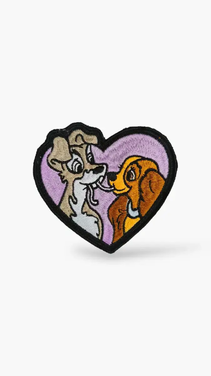 parche-la-dama-y-el-vagabundo-bordado-tienda-crossfit-disney-san-valentín parches de la dama y el vagabundo para mochilas de cross training.